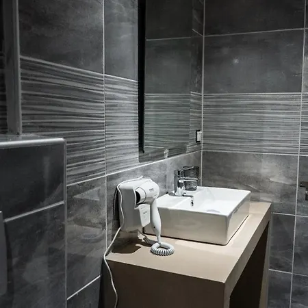Mira Luxury Apartment